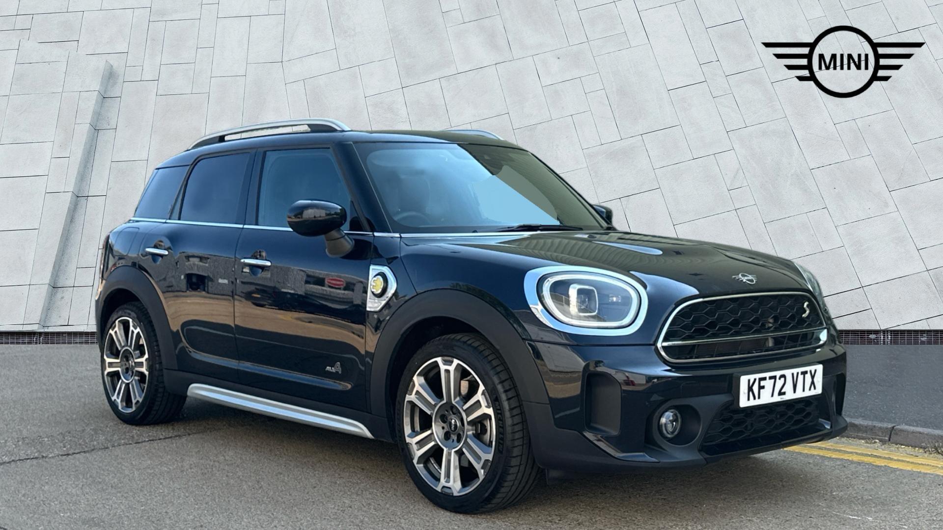 Berry Chiswick Mini | Car dealership in Brentford | Autotrader